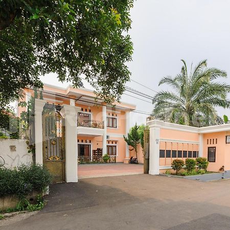 Pondok Cimanggu Syariah Mitra Reddoorz Богор Экстерьер фото