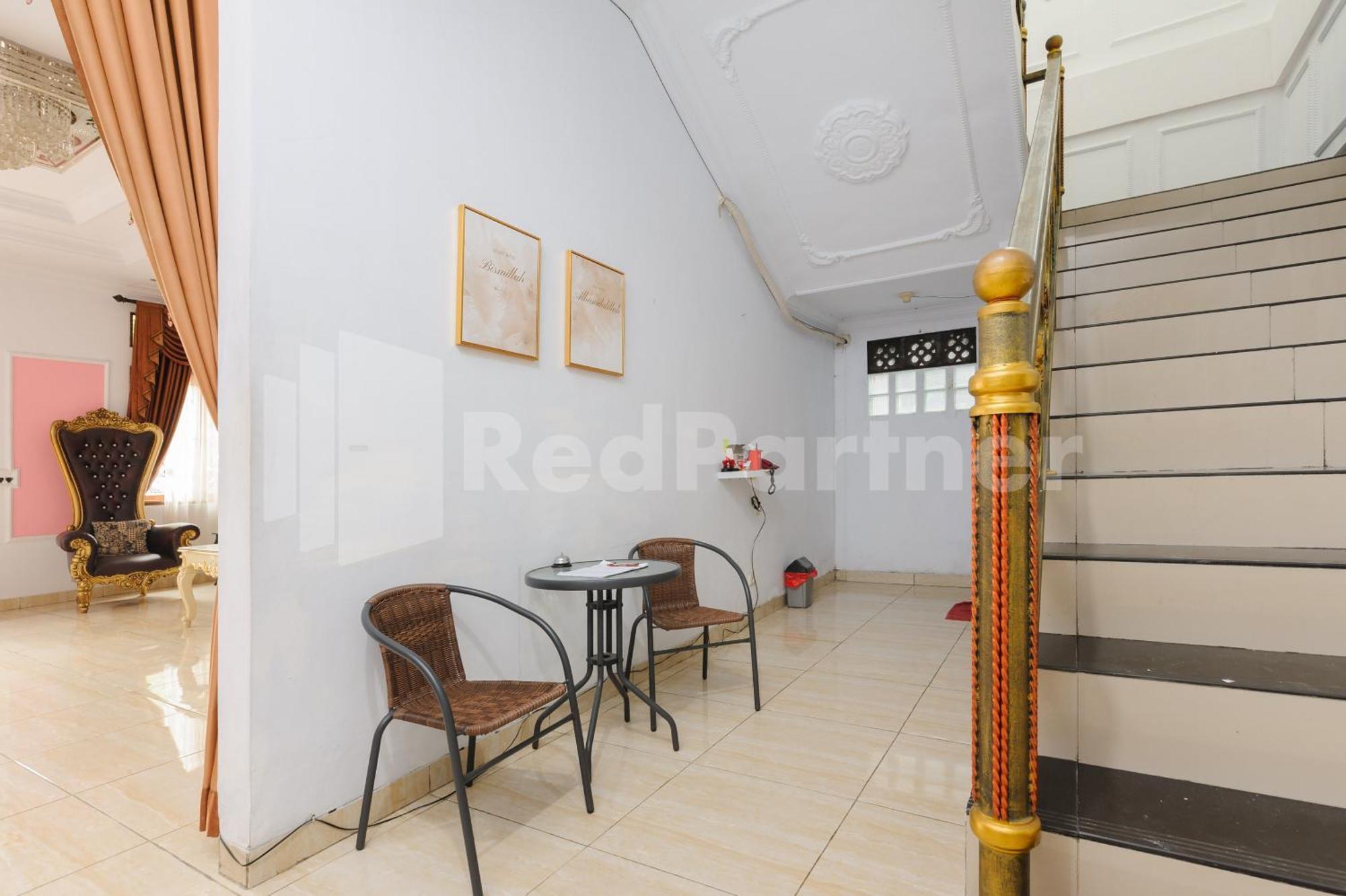 Pondok Cimanggu Syariah Mitra Reddoorz Богор Экстерьер фото